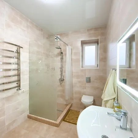 сонячний лаз Venkovský dům Poljana