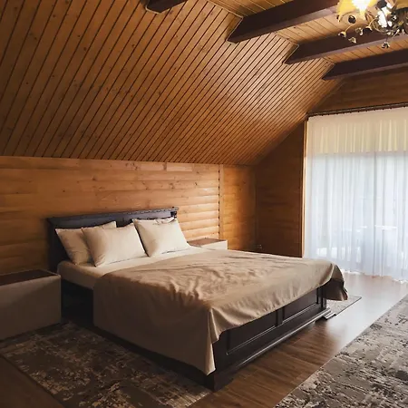 сонячний лаз Venkovský dům *