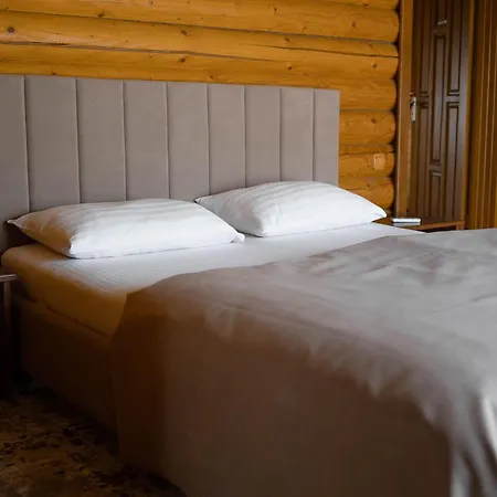 сонячний лаз * Poljana