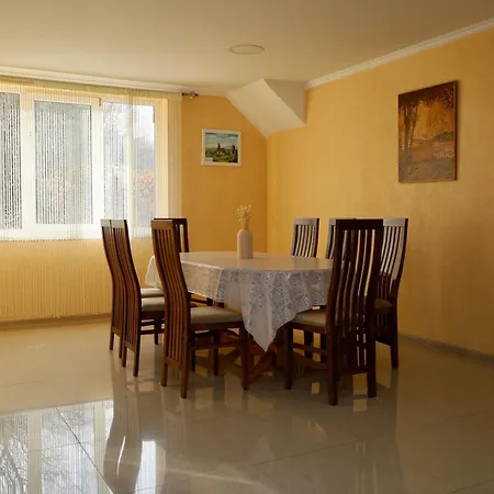 Country house Сонячний Лаз *