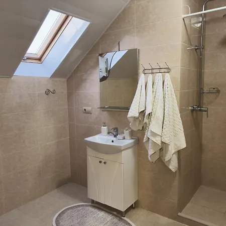 сонячний лаз Hétvégi ház