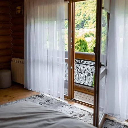 сонячний лаз *