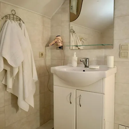 Hétvégi ház сонячний лаз Polyána